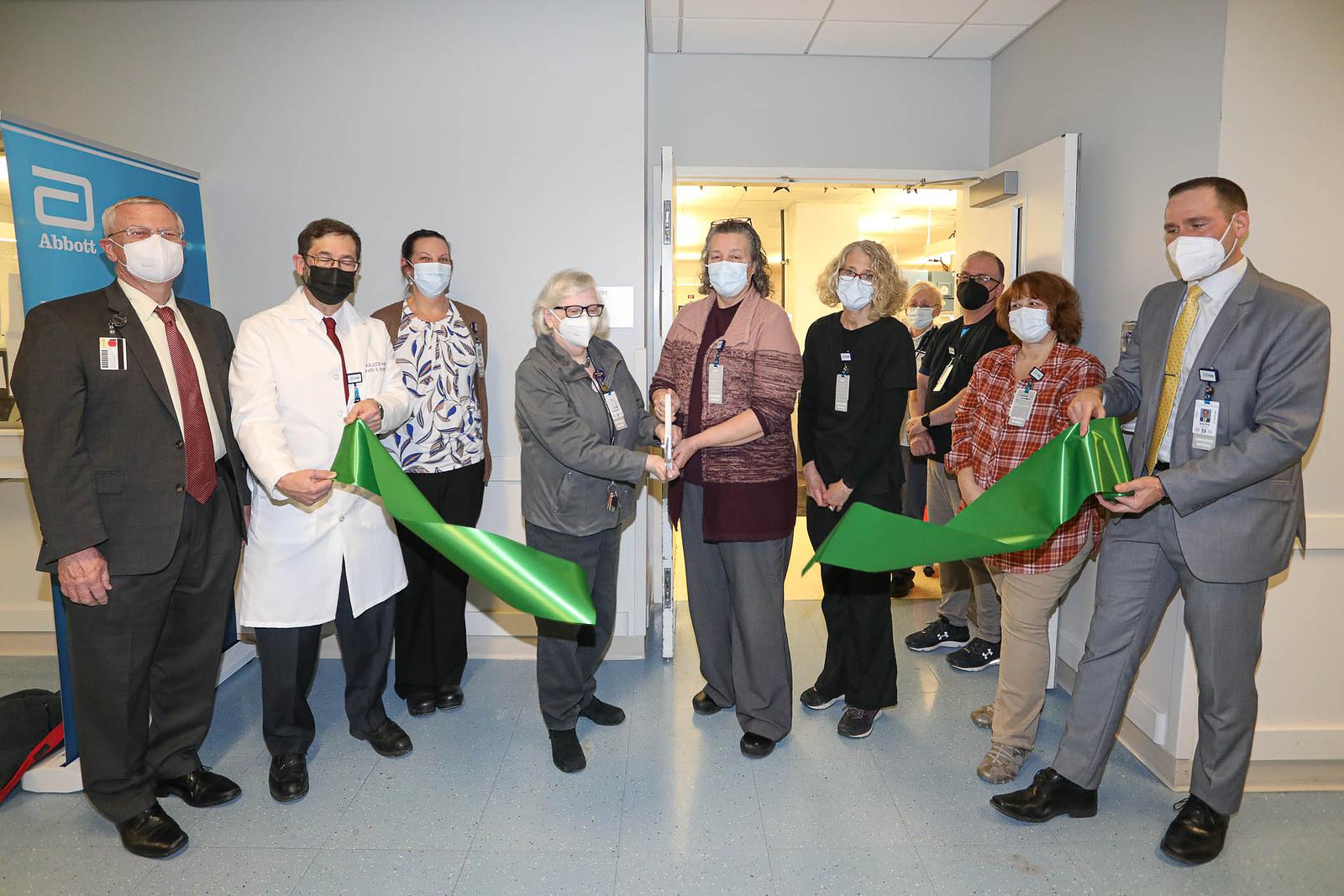 Ribbon Cut on New Medical Campus Essential Service Laboratory